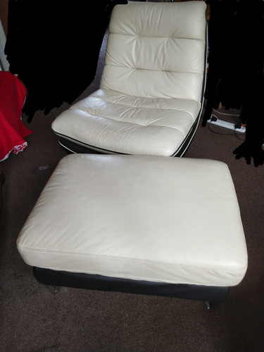 DFS Dice Leather Swivel Chair And Footstool White And Black - Picture 1 of 2