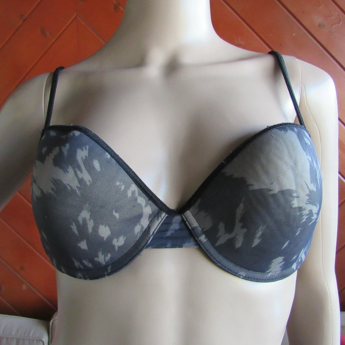 Victoria's Secret Bra Size 34C 34 C Underwired Slightly Padded Mesh Overlay