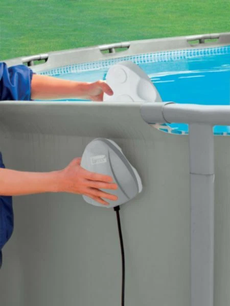 Intex Krystal Clear Pool Basics Magnetic Wall Light #28698 - Image 2 of 3