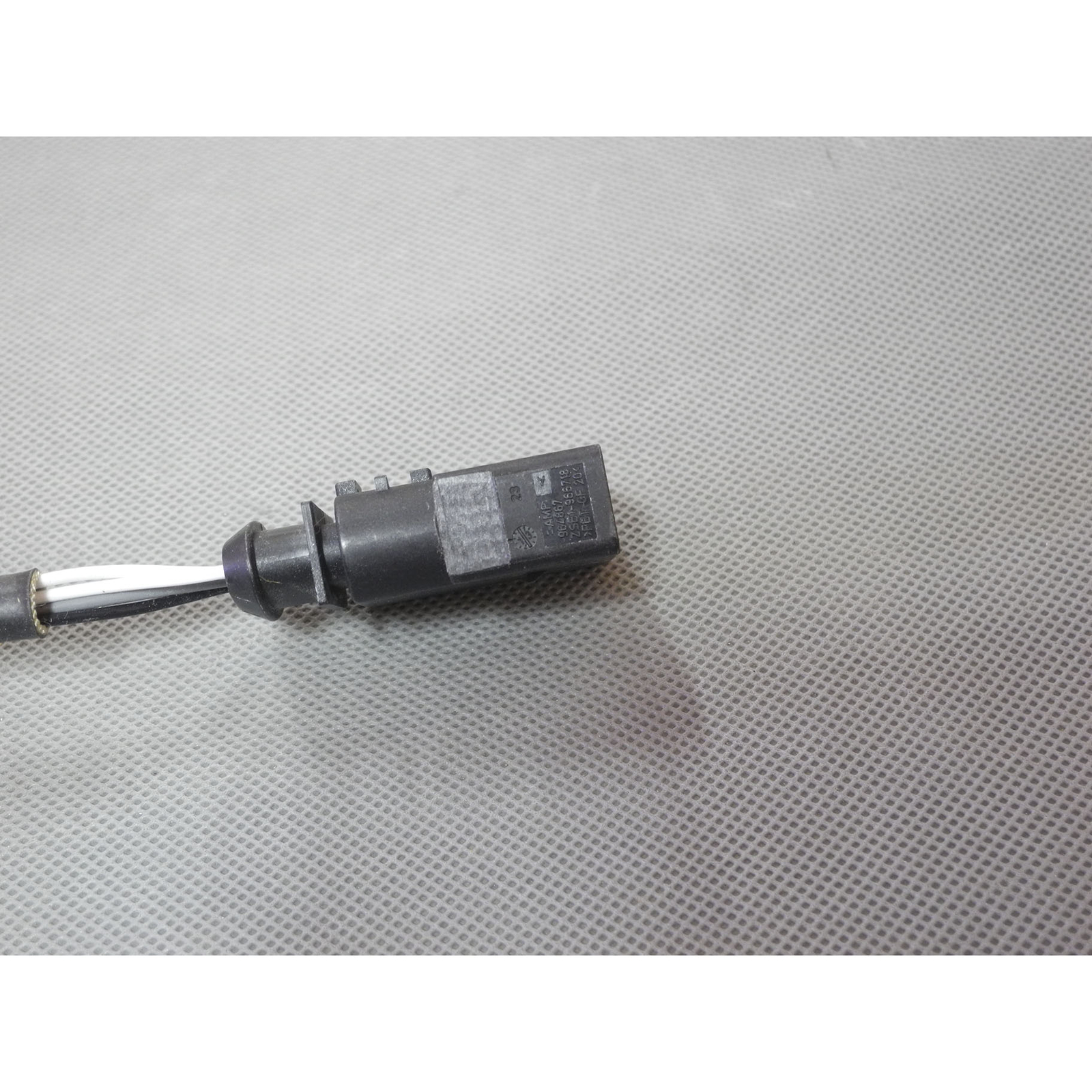 For 2002-2011 BENTLEY Audi Volkswagen 2.8L-6.0L OE GENUINE Oxygen Sensor 16982