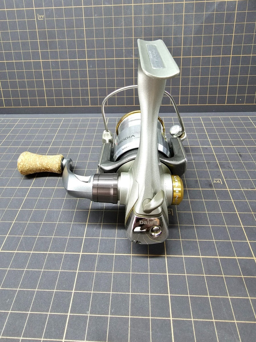 Daiwa Tournament X 1500ia trout light game spinning reel | eBay