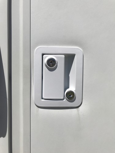 FIC 43610 White Door Lock 2 Keys Deadbolt RV Travel Trailer Flush Mount ...