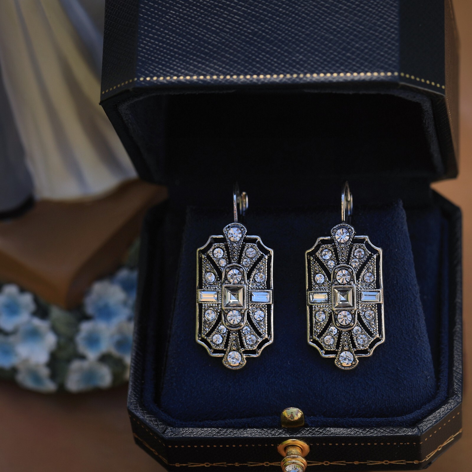 Boucles d'oreilles Rectangle Strass Blanc Art Deco Argenté Antique Style Dormeuse Vintage QD32
