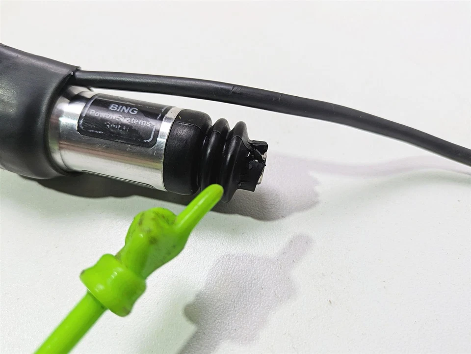 Palanca de cambios rápida Triumph Street Triple 765 R 2024 - Leer T2085435 Foto 2 de 4