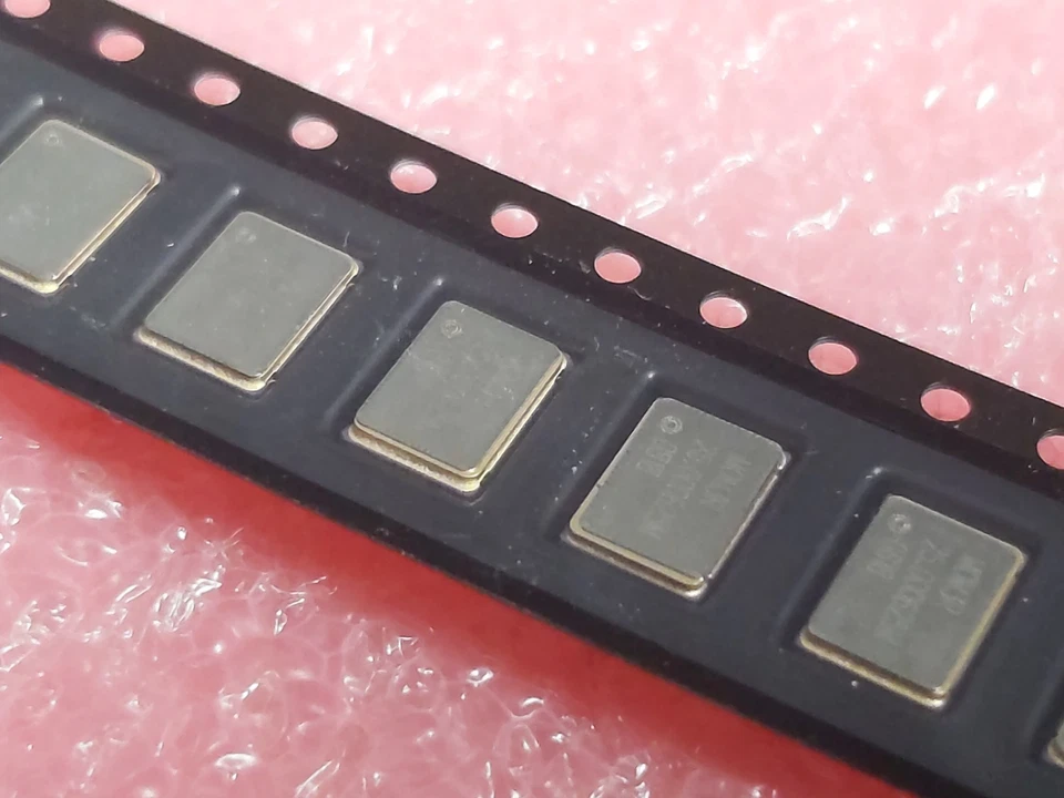 25.000625MHz Crystal oscillator 3.3V, Kvarz kristaloscillator SMD 5 x 7mm - Image 2 of 3