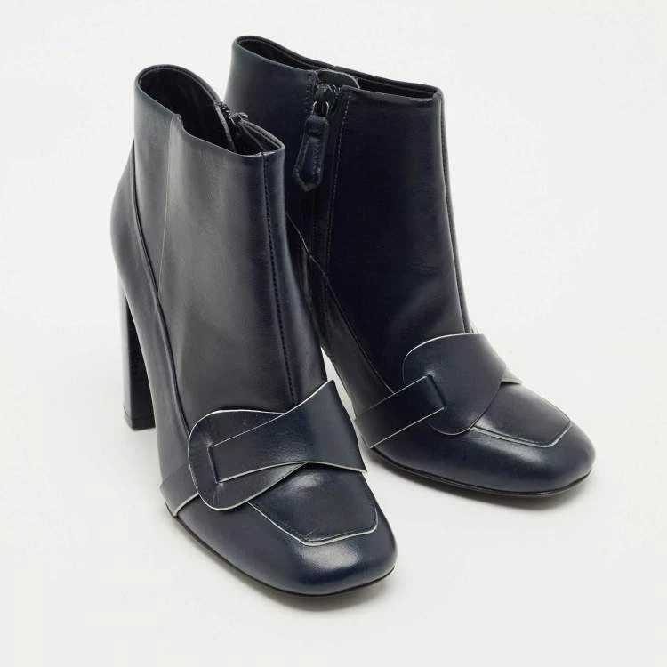 Botas Tory Burch de cuero azul marino hasta el tobillo talla 6,5 Foto 3 de 4