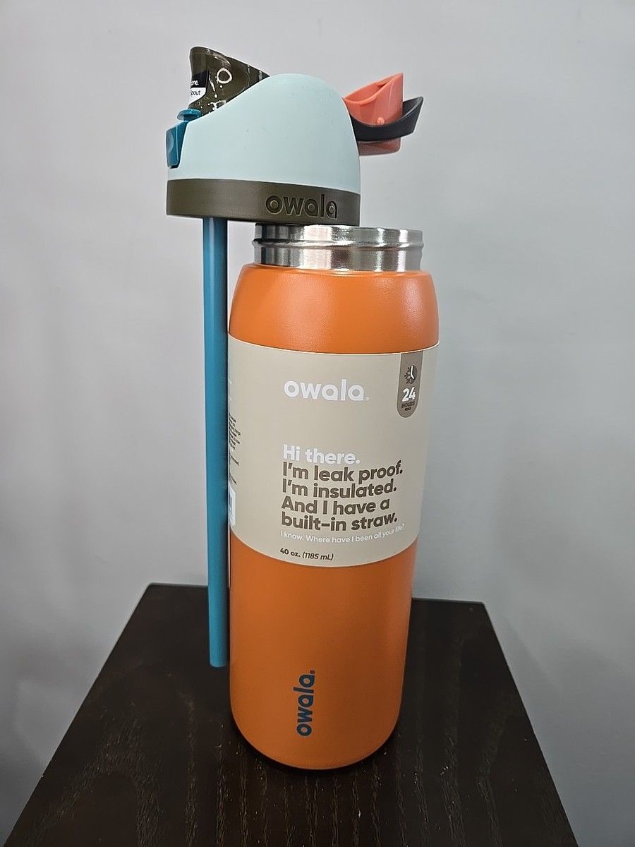 Owala FreeSip Stainless Steel Water Bottle / 40oz / Color: Sand