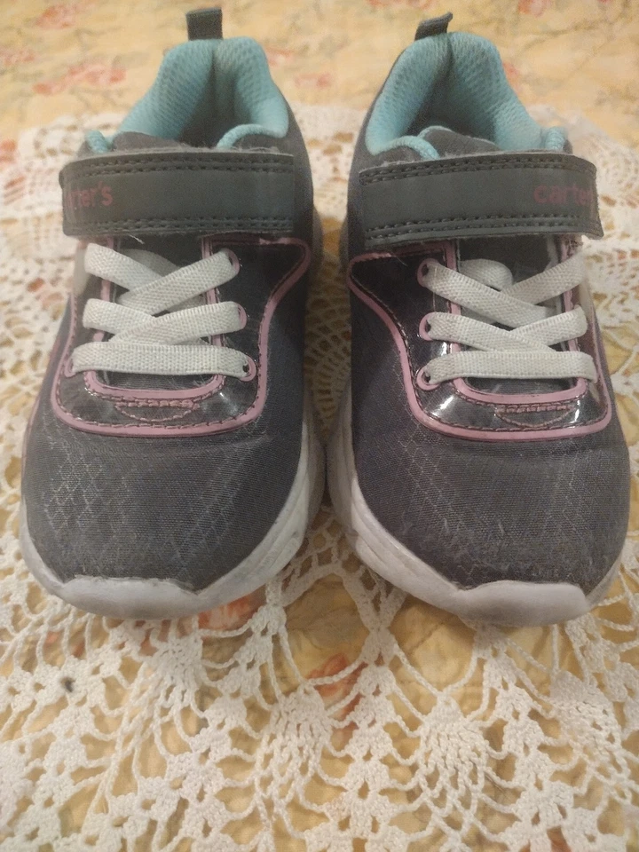 Zapatillas Carter's Light-Up Sin Corbata Verde Azulado Púrpura Gris Niña Talla 9 Foto 2 de 4