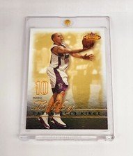 GOLD FOIL PARALLEL 2003-04 Fleer Mystique MIKE BIBBY #14 SACRAMENTO KINGS NBA SP