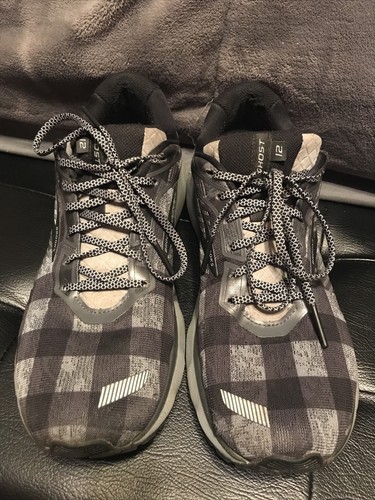 brooks shoes plaid
