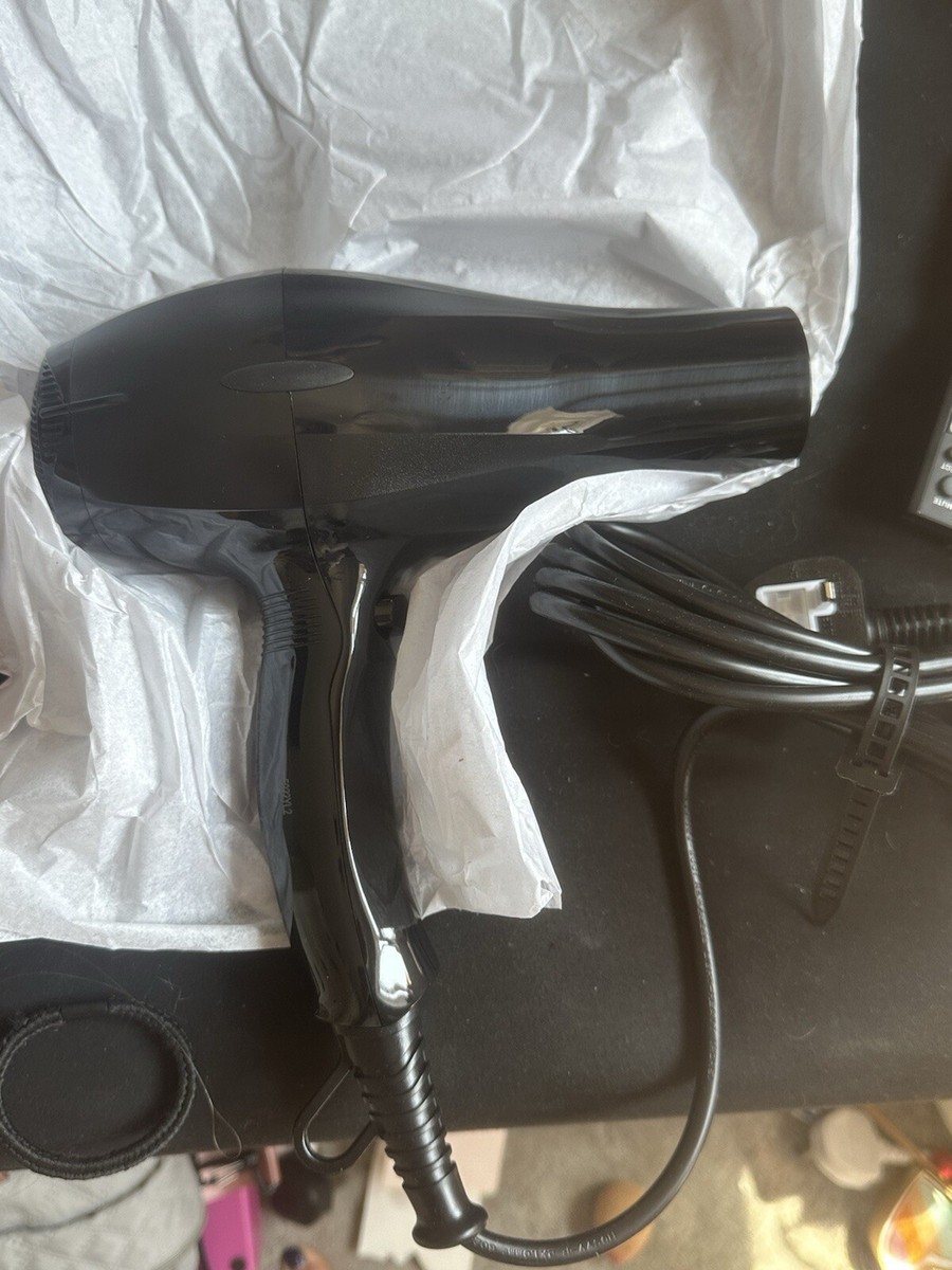 hair dryer with diffuser attachment UK