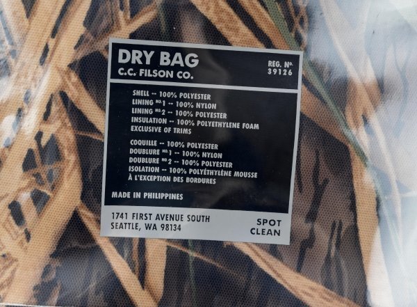 Filson Camo Sportsman Dry bag 20115942 shadow grass standard Filson Camo Sportsman Dry bag 20115942 shadow grass standard