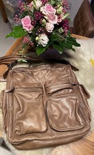 Borsa Hugo Boss Men business e tutti i giorni pelle super morbida, molte tasche esterne