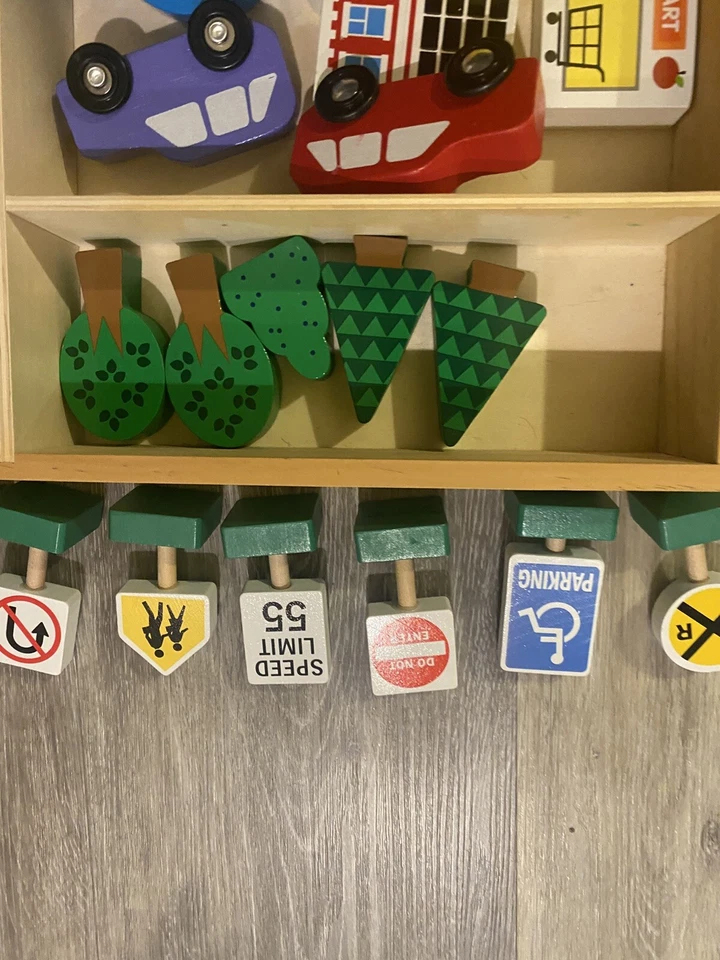 Деревянные медицинские автомобили Melissa & Doug Town Play с маркировкой GH19148 пожар - Изображение 3 из 4