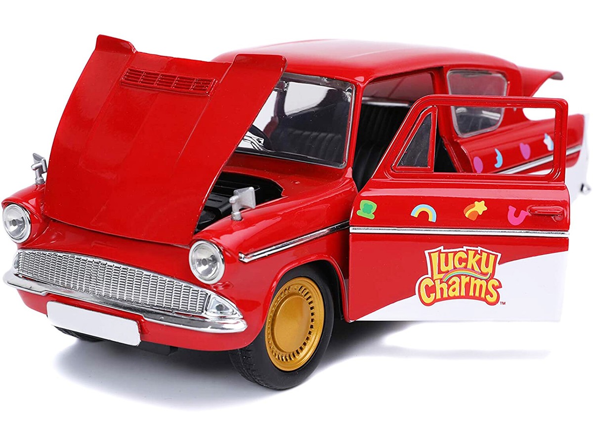 1959 FORD ANGLIA & LUCKY THE LEPRECHAUN FIGURE 