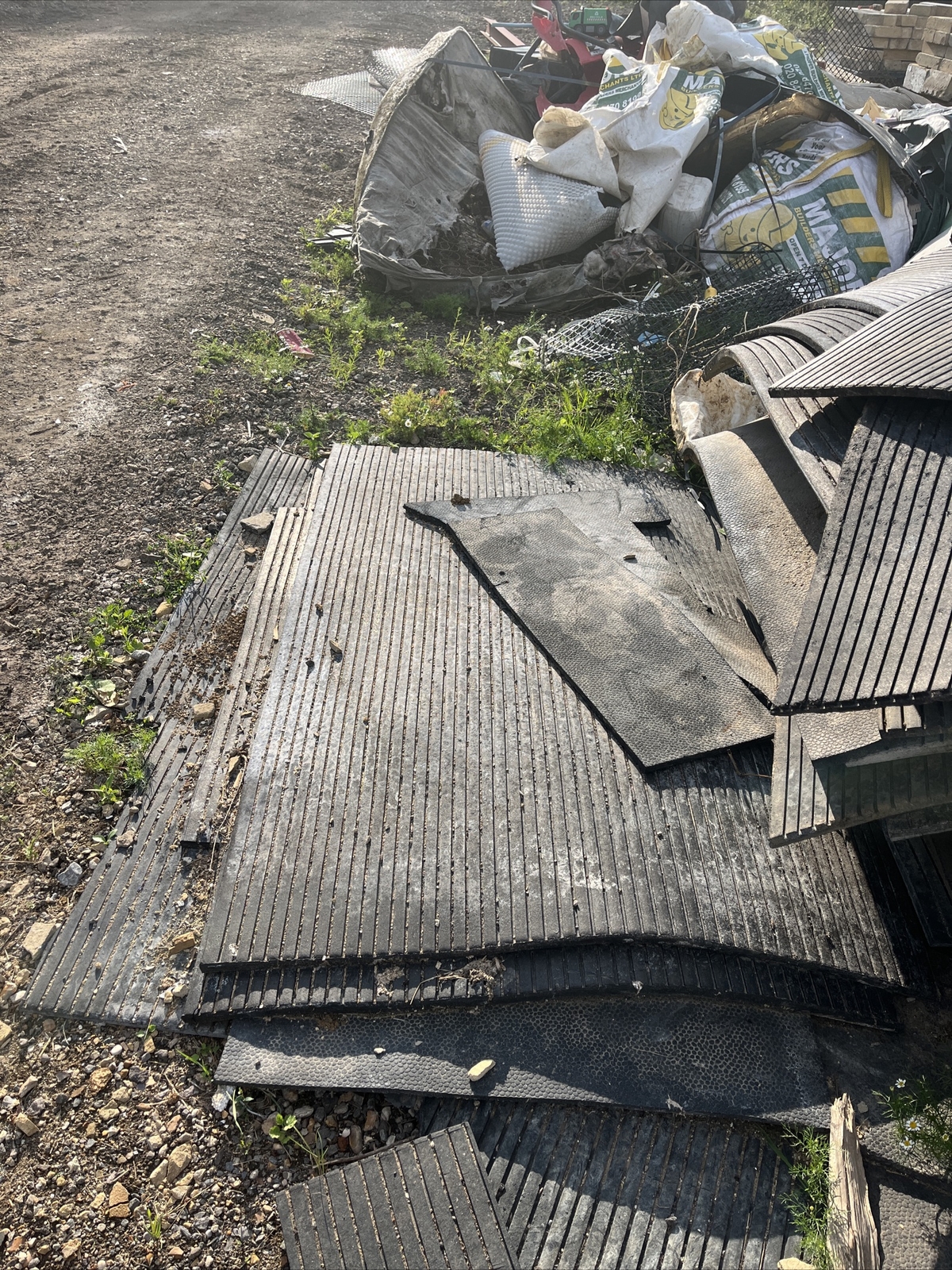 40 X Stable Rubber Mats Matting Bargain eBay