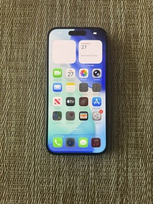 Apple iPhone 15 - Black - 128GB - Fully Unlocked - Poor Condition