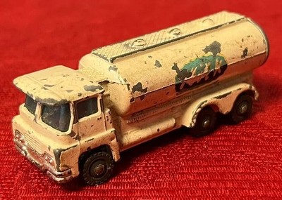 Husky Guy Warrior Tanker -1
