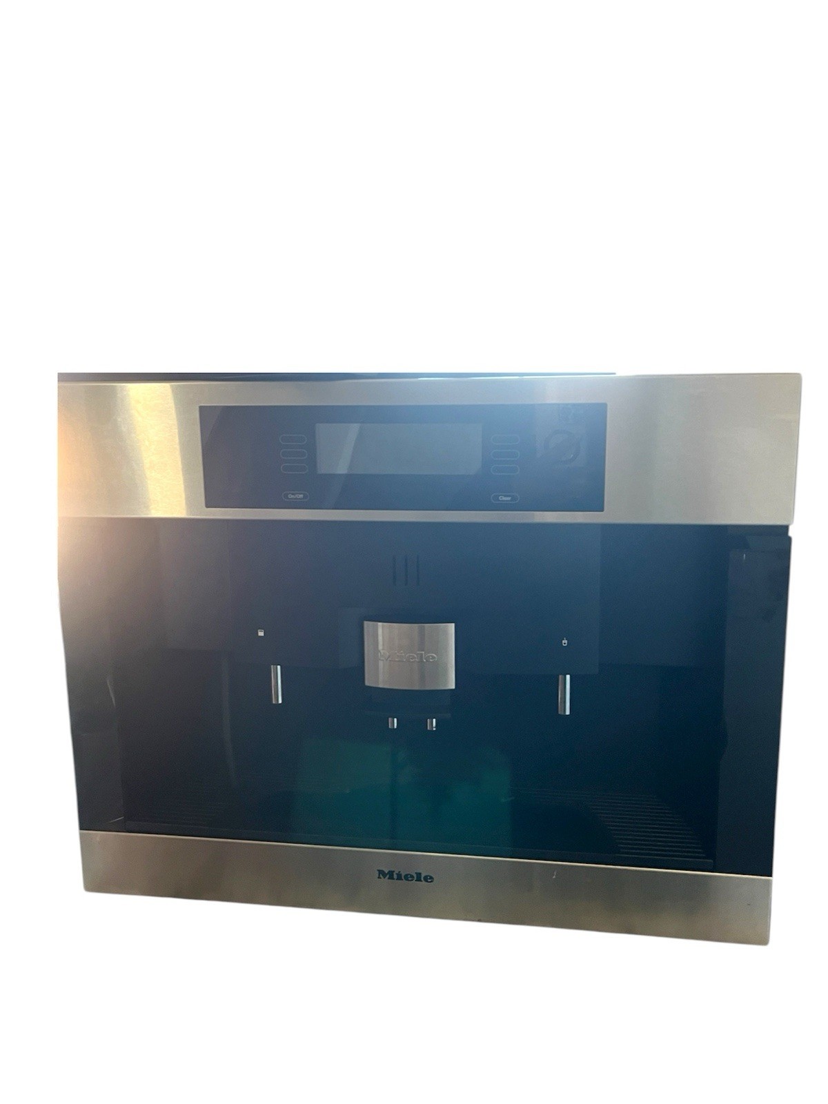 Miele Built-in Coffee Machine CVA4070 With Bean To Cup System For parts/repairs