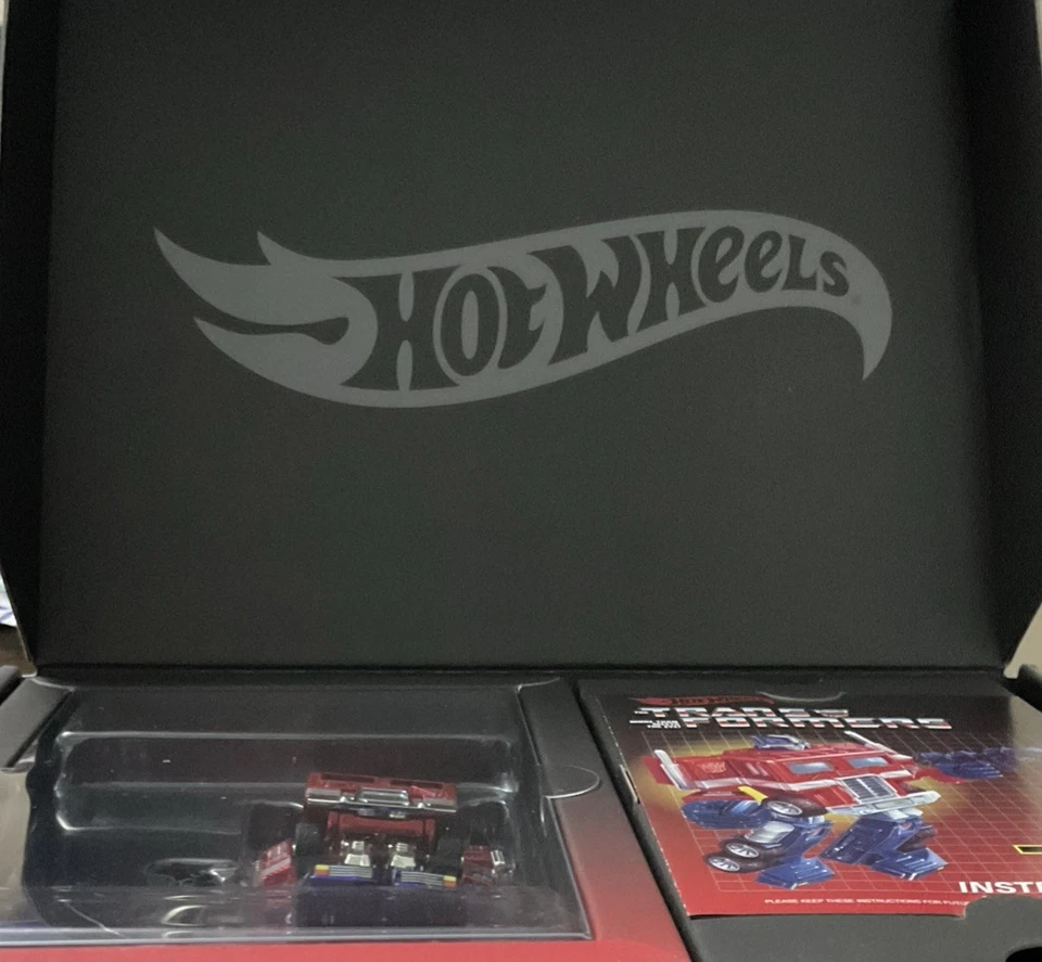 Hot Wheels Transformers Optimus Prime RLC Exclusive Mattel Creations US SELLER - Image 3 of 4