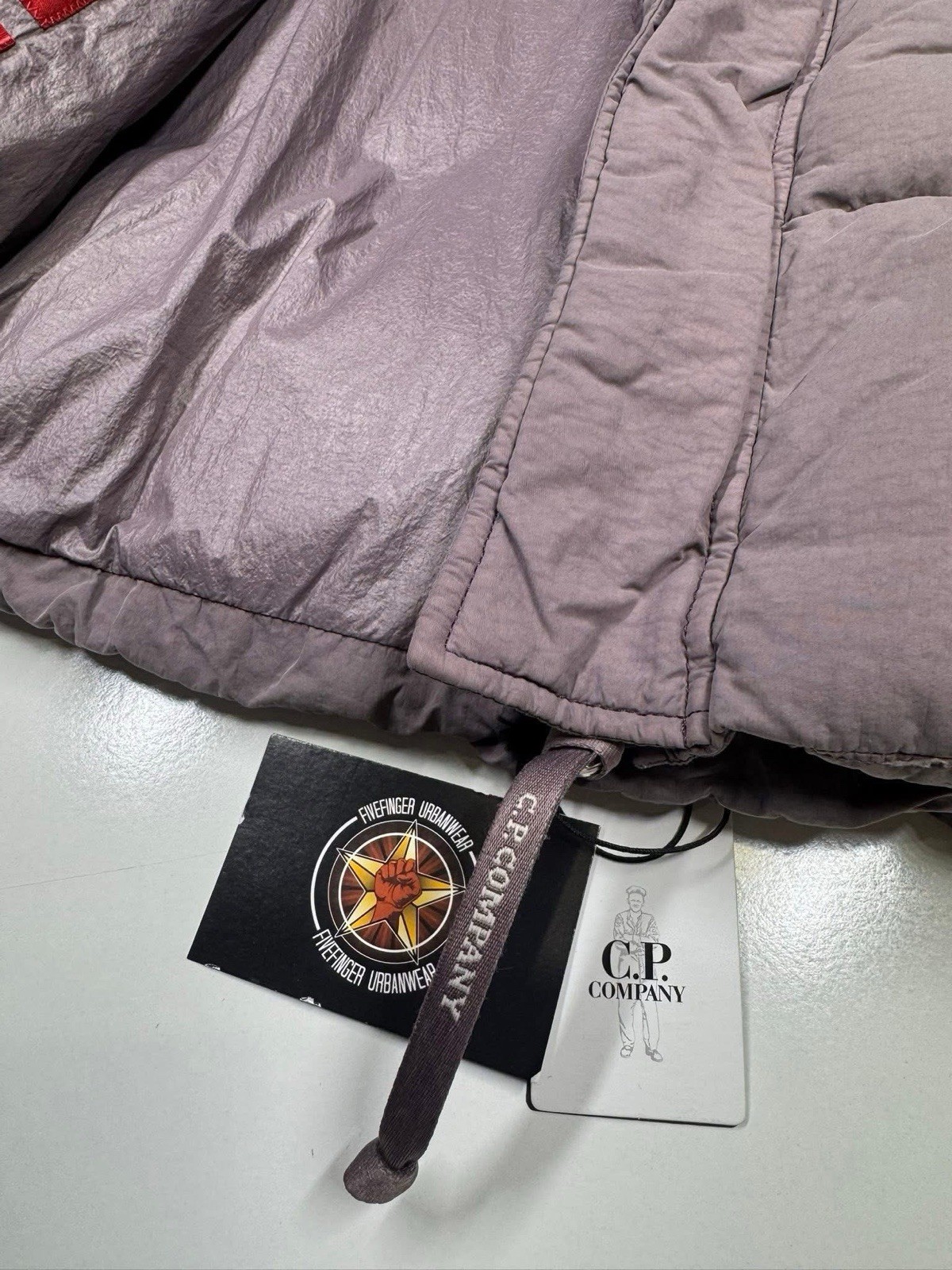 CP Company 204A Flatt Nylon down jacket in Purple Dove  - Rrp £1150 -  Small. thumbnail 3