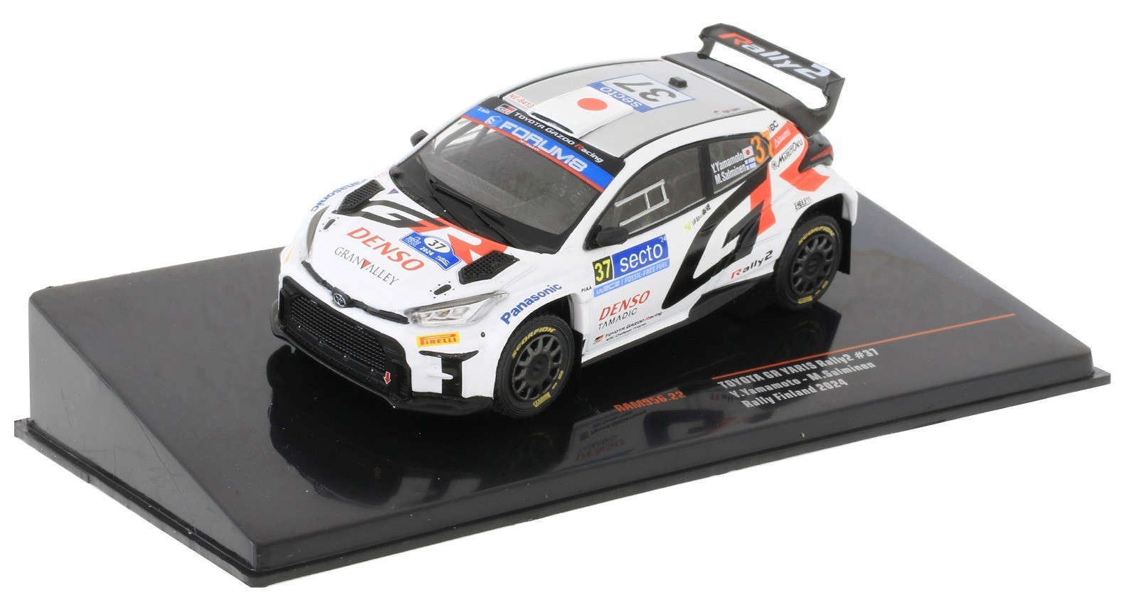 Voiture miniature TOYOTA GR Yaris Rally2 pour vitrine collectionneur rallye 1/43