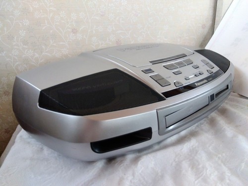 Panasonic RX-MDX3 MINI DISC Personal MD System w/AM antenna, power cord - Picture 12 of 19