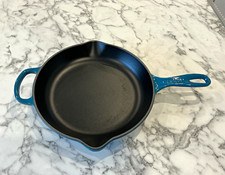 Le Creuset Signature Cast Iron skillet 26cm deep teal
