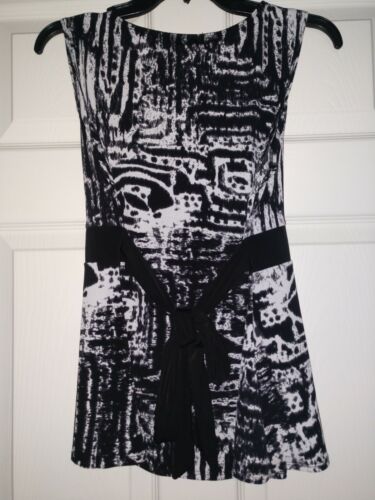J.T.B Petite top size Medium - Picture 2 of 4