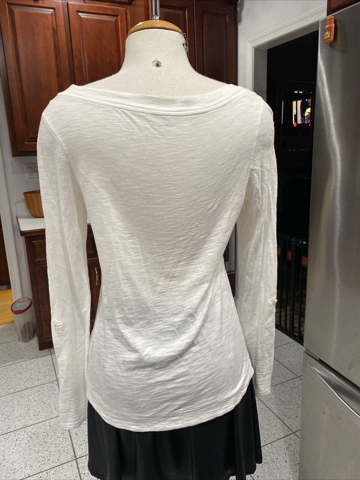 EXPRESS BASIC WHITE SOFT SHEER LONG Sleeve V Neck… - image 4