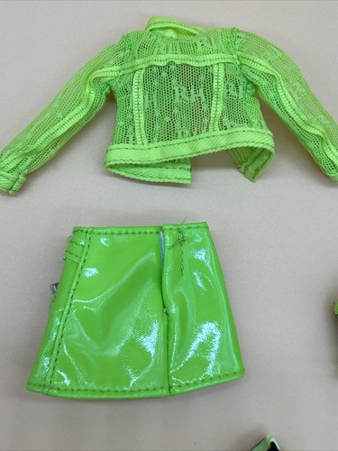 Rainbow High Karma Nichols Doll Outfit Clothes Shoes Jacket Skirts Set - Picture 6 of 12