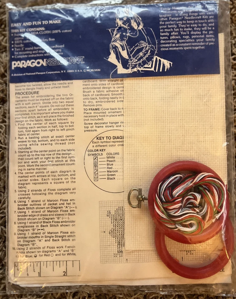 Adornos de punto de cruz Paragon Needlecraft 6614 de colección Papá Noel y la señora Cláusula Foto 4 de 4