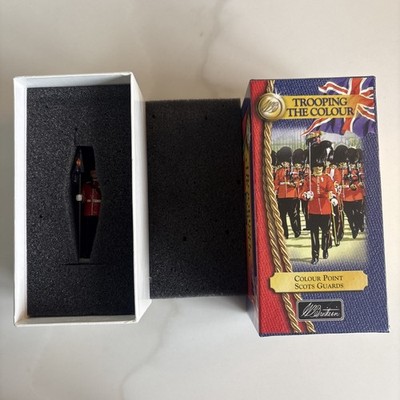 W Britain's Trooping The Colours No40109 Colour Point Scots Guards
