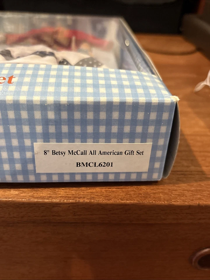 Betsy McCall All American Gift Set 8" Tonner Doll Company BMCL6201 Foto 4 de 4