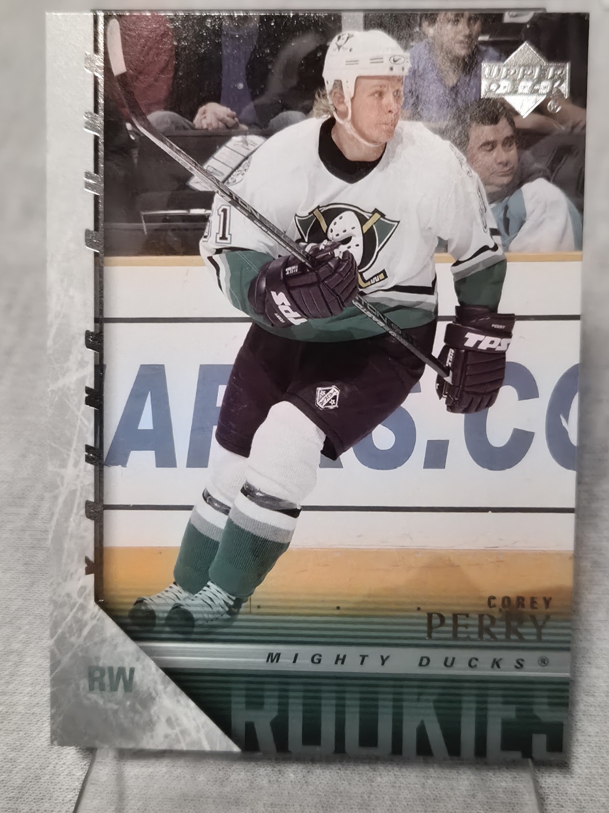 2005-06 Upper Deck Young Guns Hockey Rookie RC #204 Corey Perry