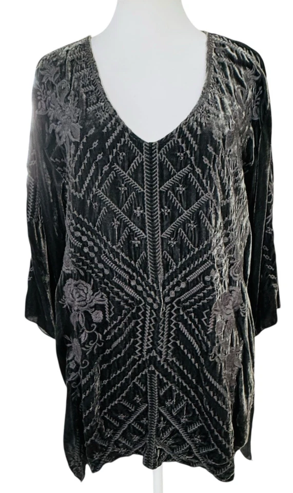Johnny Was Heavily Embroidered Gray Velvet Tunic Top Womens S Silk 3/4 Sleeve - Image 4 of 4