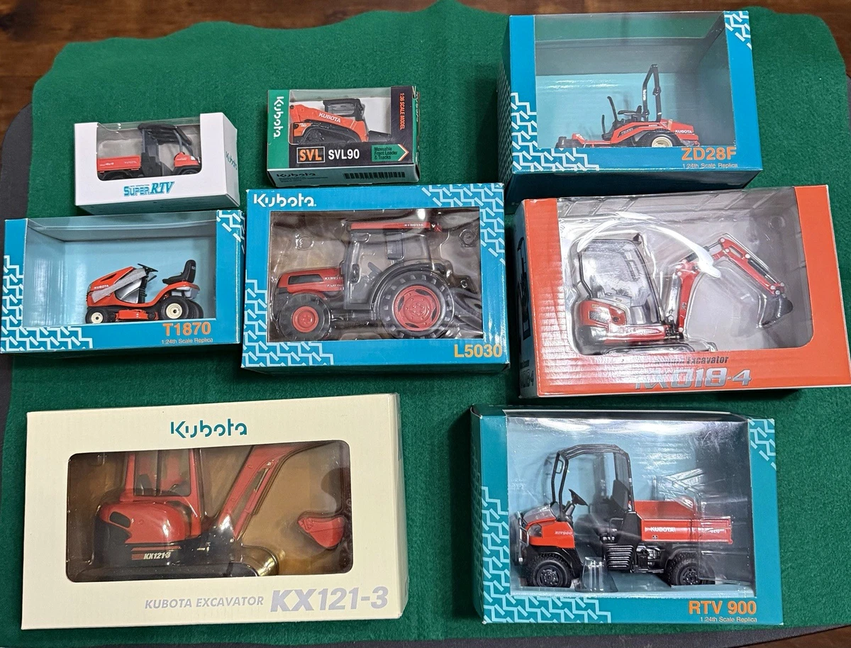 Kubota 1:24 Contemporary Manufacture Diecast Farm Vehicles for
