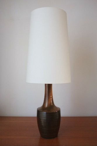 Pantalla de lámpara cónica moderna de mediados de siglo - hessiana, lino - beige, crema, mostaza - Imagen 12 de 29