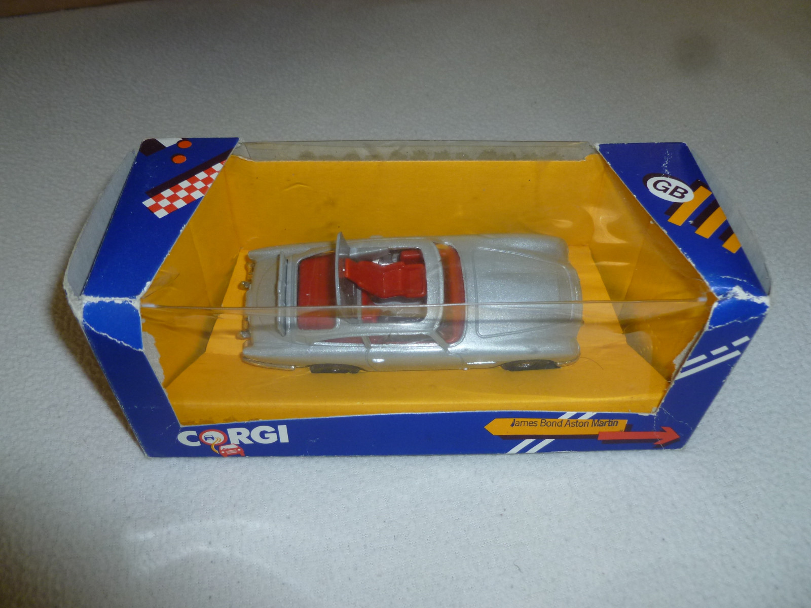 Corgi 271, James Bond Aston Martin - Free Price Guide & Review