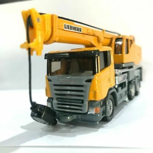 Modellini statici di auto, furgoni e camion scala 1:87 Scania