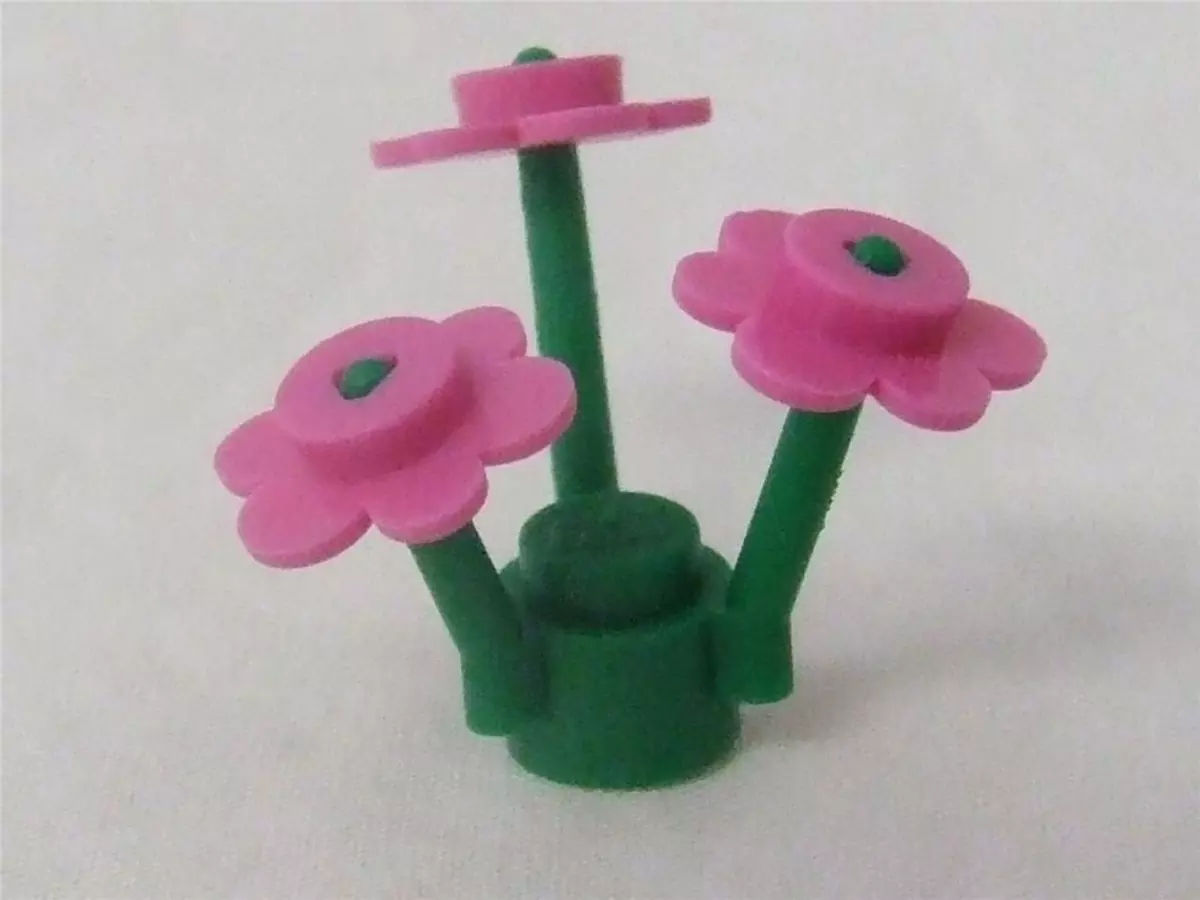 New * 102 Pink Lego Flower Petals on 34 Stems of 3