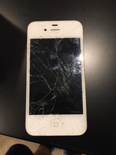 Apple iPhone 4 - 16GB - White Verizon A1349 CDMA 