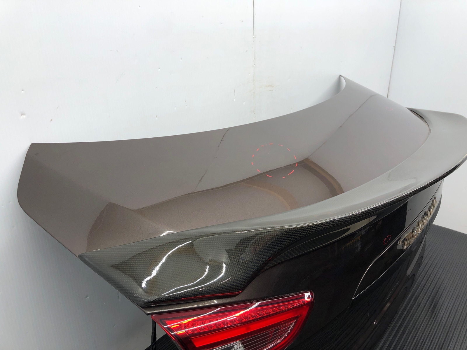 2014 - 2019 MASERATI GHIBLI M157 OEM REAR TRUNK DECKLID W/ CAMERA