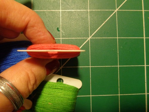 Embroidery Threads x 4 Mxd Colours Cerise/Blue/Green/Orange = PK 1 - Picture 2 of 6