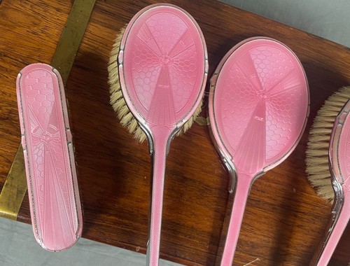Vintage Art Deco 1920s Pink Guilloche Enamel Brush and Mirror Dressing Table Set - Picture 4 of 10