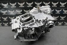 2006 YAMAHA YZ250F OEM LEFT RIGHT ENGINE MOTOR CRANKCASE SET CRANK CASES GOOD