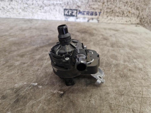 BMW X1 U11 Wasserpumpe 5A03F46 2.0d 110kW B47C20B 331323