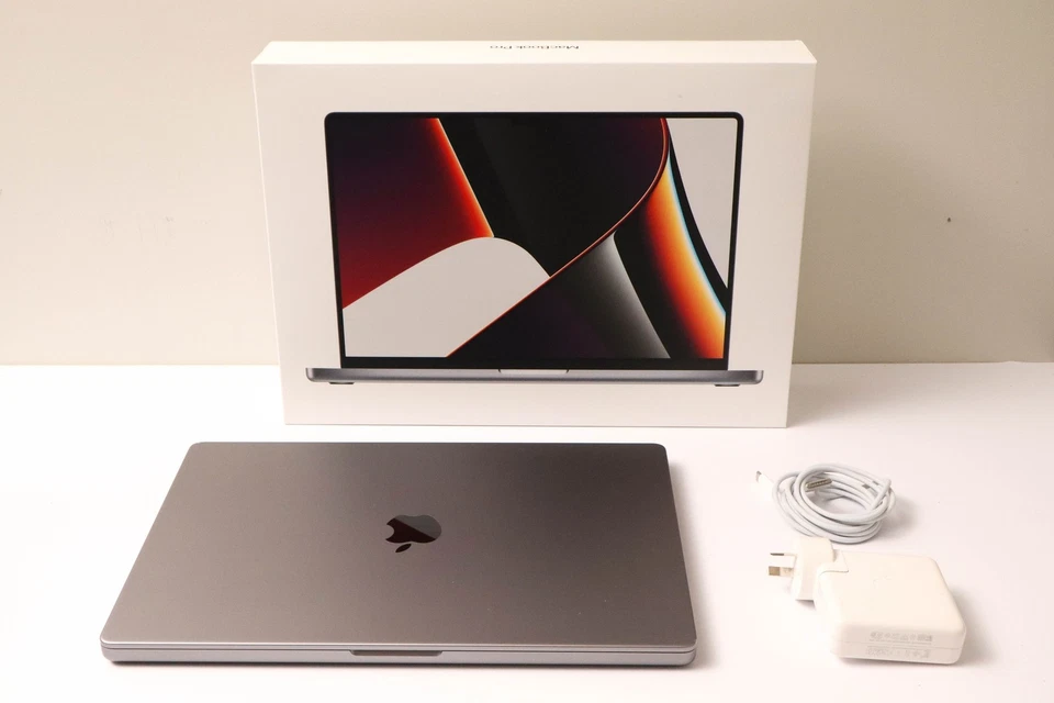 Apple MacBook Pro 16 2021 M1 Max 32GB 1TB SSD Space Grey Laptop High Performance