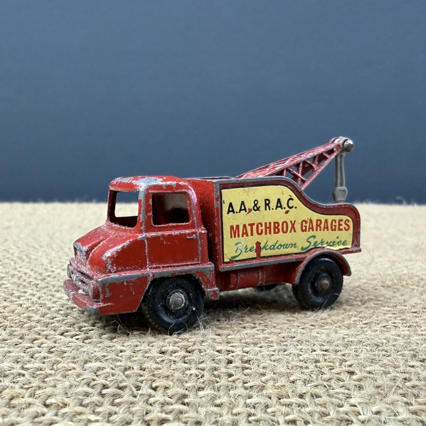 Matchbox 13c, Thames Trader Wrecker - Free Price Guide & Review