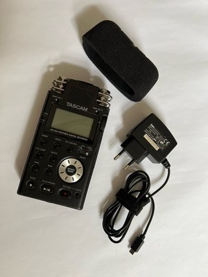 Tascam DR 100